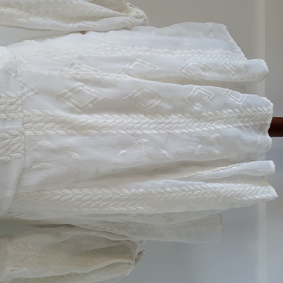 ASTR the label off white A line mini dress with embroidered lace size XS lined - Picture 3 of 9